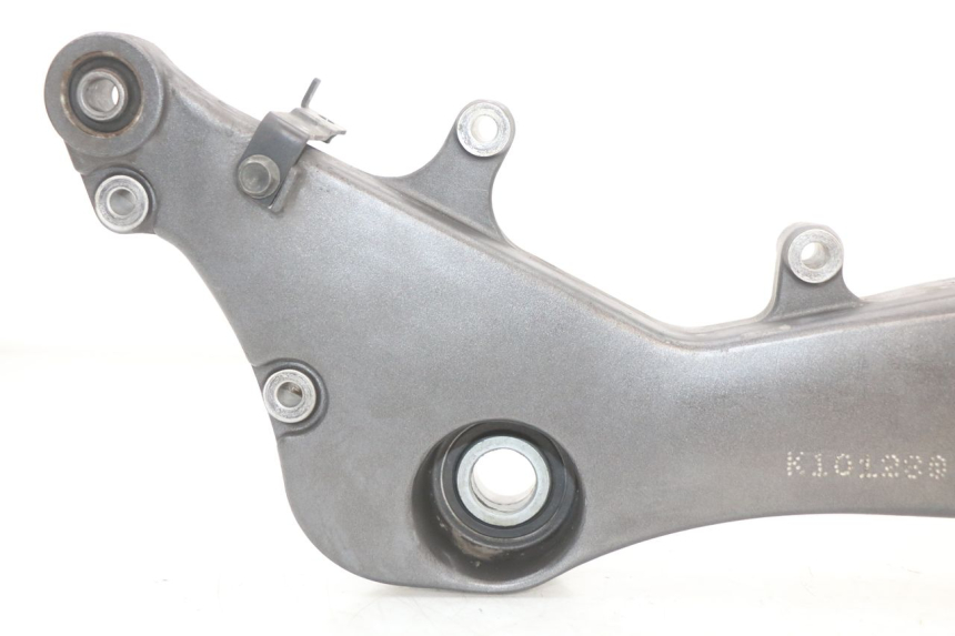 photo de MONTAJE TUBO ESCAPE HONDA FJS SILVER WING SILVERWING 400 (2005 - 2008)