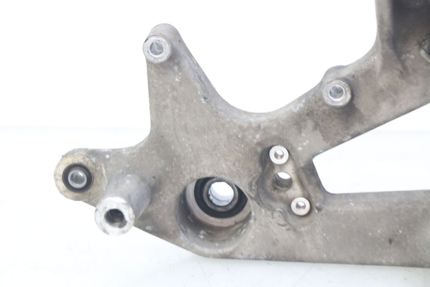 photo de SOPORTE DE ESCAPE HONDA FORZA 125 (2015 - 2016)