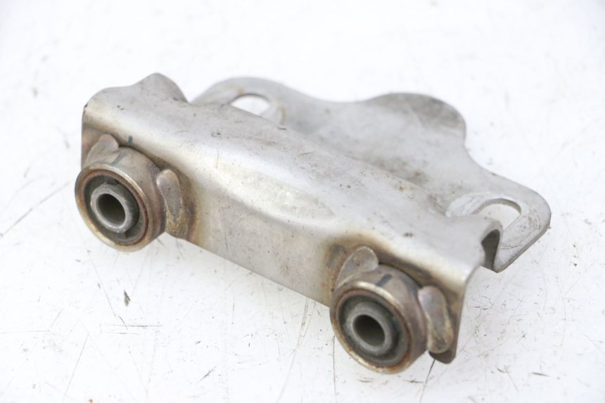 photo de MONTAJE TUBO ESCAPE YAMAHA FZ6 FAZER S2 600 (2007 - 2011)