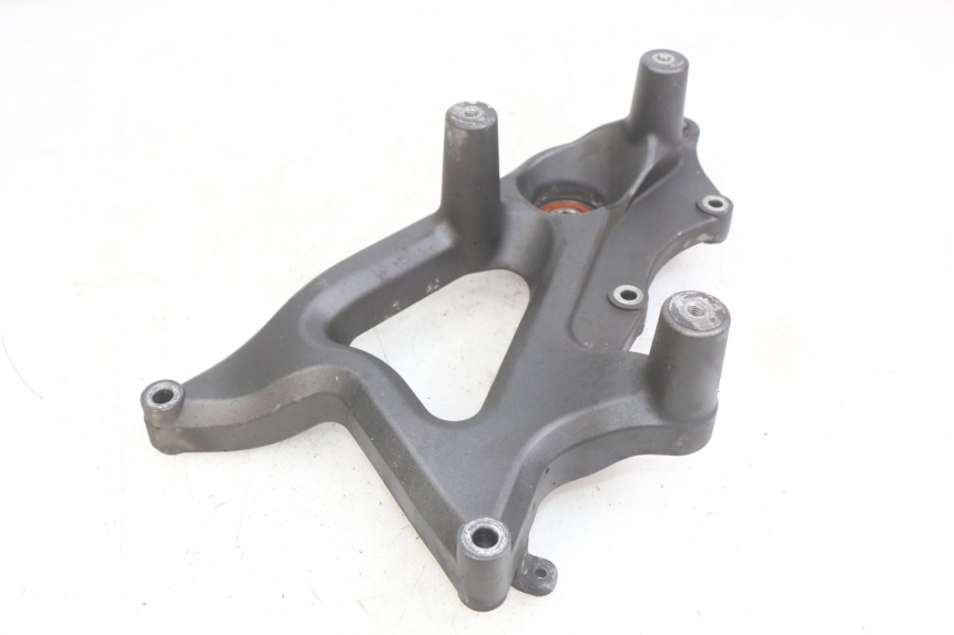 photo de SOPORTE DE ESCAPE SYM GTS EFI 125 (2012 - 2016)