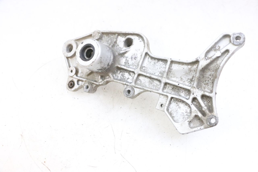 photo de MONTAJE TUBO ESCAPE SYM GTS EVO 125 (2009 - 2013) - Detalle de la pieza