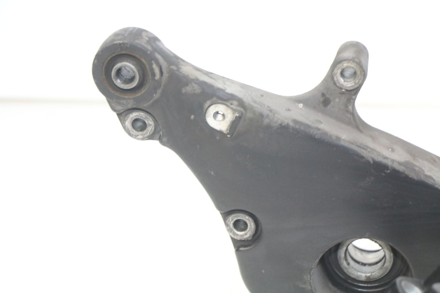 photo de SOPORTE DE ESCAPE HONDA FJS SILVERWING SILVER WING 400 (2009 - 2016)