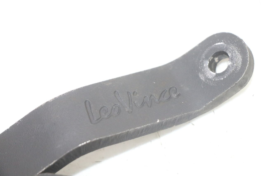 photo de SOPORTE DE ESCAPE PEUGEOT KISBEE 2T 50 (2010 - 2017)