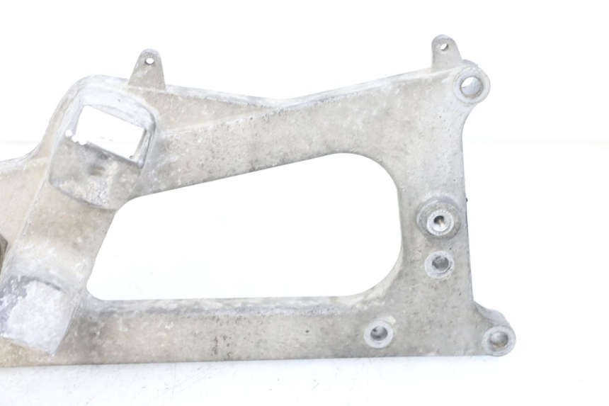 photo de SOPORTE DE ESCAPE PIAGGIO MP3 LT 400 (2007 - 2012) - Vista general del producto