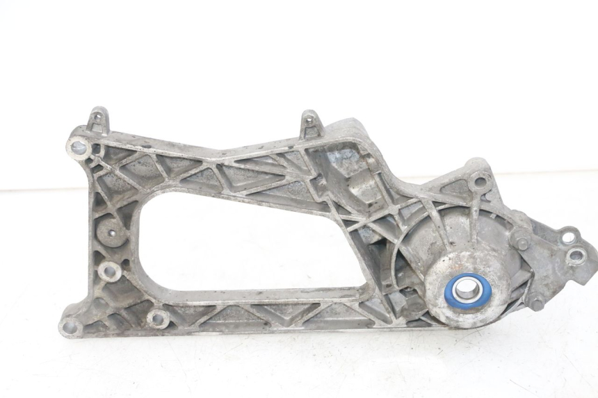 photo de MONTAJE TUBO ESCAPE PIAGGIO MP3 500 (2011 - 2015)