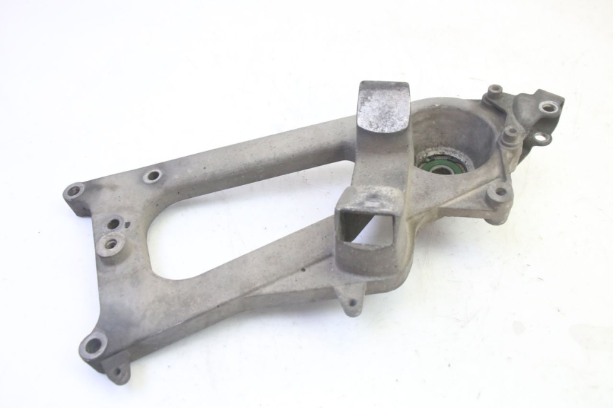 photo de MONTAJE TUBO ESCAPE PIAGGIO MP3 500 (2011 - 2015)