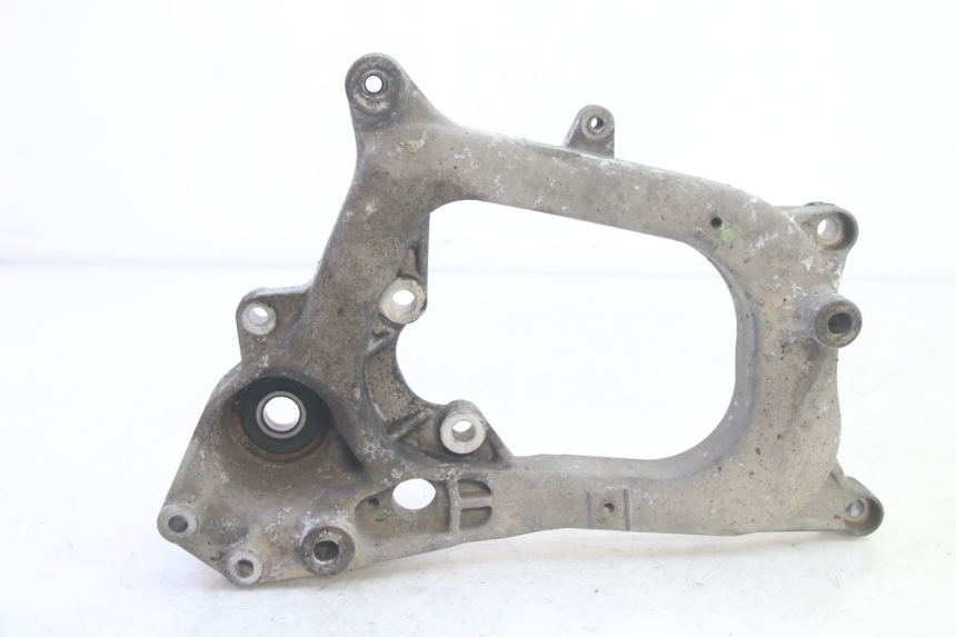 photo de SOPORTE DE ESCAPE PIAGGIO MP3 RL 250 (2007 - 2010) - Vista principal