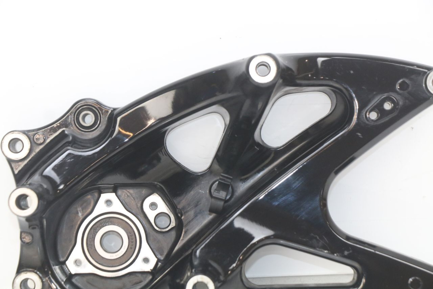 photo de SOPORTE DE ESCAPE YAMAHA N-MAX NMAX 125 (2017 - 2020)