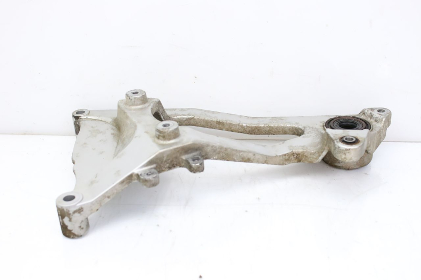 photo de SOPORTE DE ESCAPE KEEWAY OUTLOOK 125 (2007 - 2013)