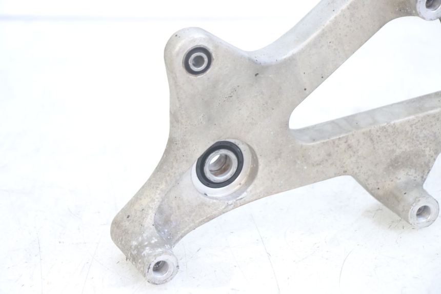 photo de SOPORTE DE ESCAPE HONDA PCX (JF47) 125 (2012 - 2013)