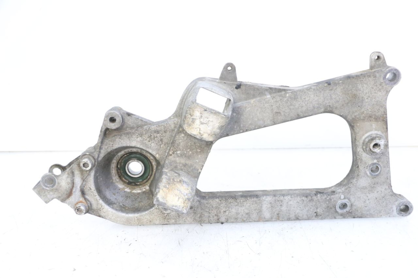 photo de SOPORTE DE ESCAPE PIAGGIO MP3 LT 400 (2007 - 2012)
