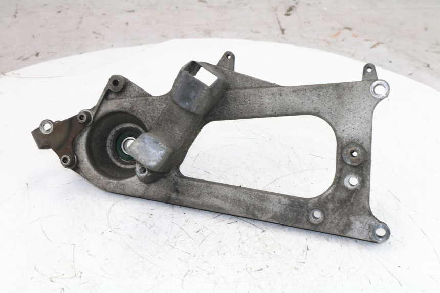 photo de SOPORTE DE ESCAPE PIAGGIO MP3 LT 400 (2007 - 2012)