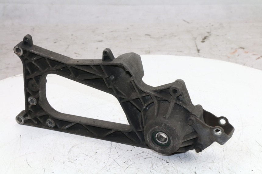 photo de SOPORTE DE ESCAPE PIAGGIO MP3 LT 400 (2007 - 2012)