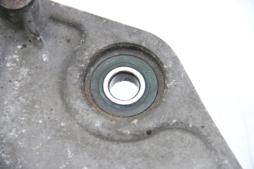 photo de SOPORTE DE ESCAPE PIAGGIO VESPA GRANTURISMO 125 (2003 - 2007)