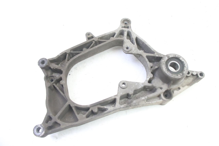 photo de MONTAJE TUBO ESCAPE PEUGEOT SATELIS 250 (2006 - 2012)