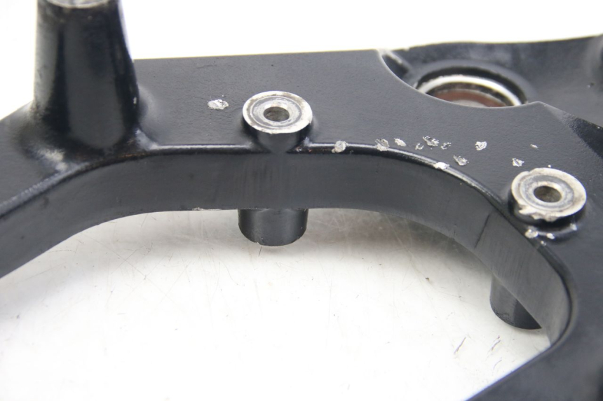 photo de SOPORTE DE ESCAPE SUZUKI SIXTEEN 125 (2008 - 2010)
