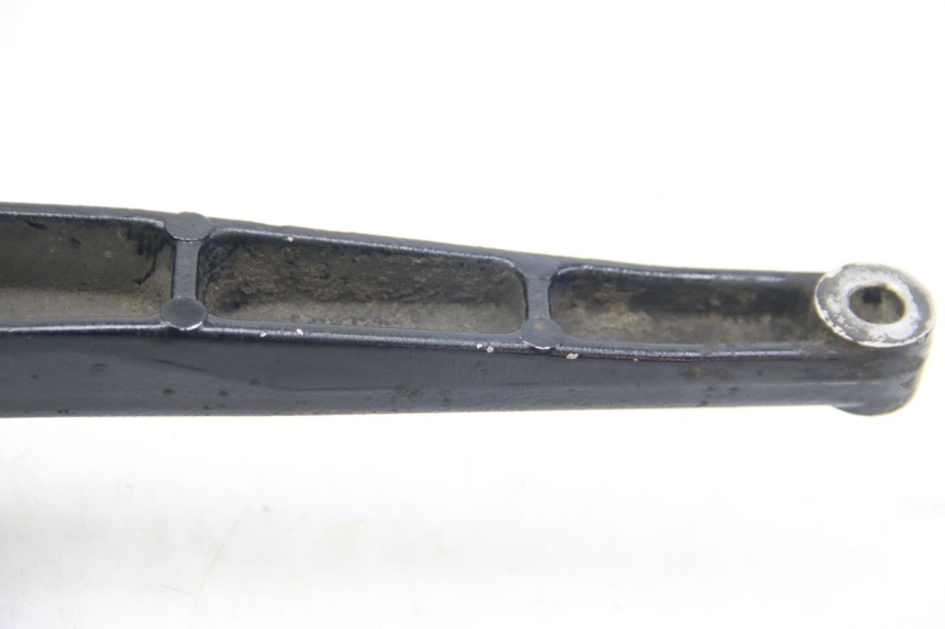 photo de SOPORTE DE ESCAPE SUZUKI SIXTEEN 125 (2008 - 2010)