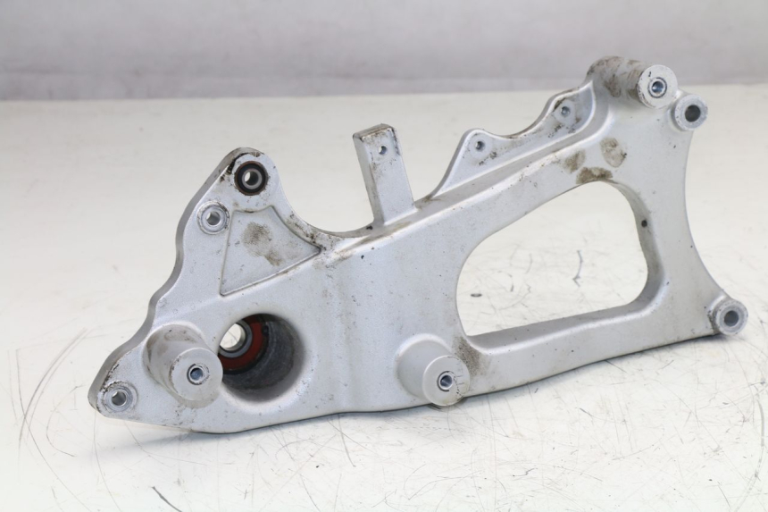 photo de MONTAJE TUBO ESCAPE SYM HD EVO 125 (2006 - 2010)