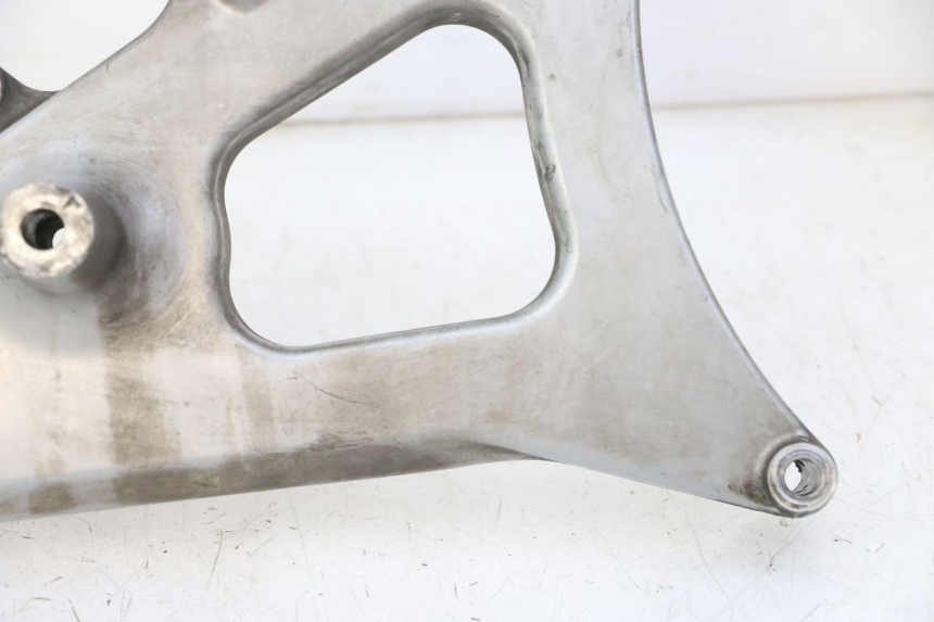 photo de SOPORTE DE ESCAPE YAMAHA X-MAX XMAX 125 (2010 - 2014)