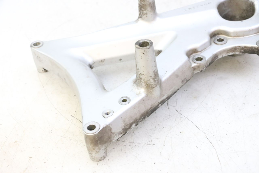 photo de SOPORTE DE ESCAPE YAMAHA X-MAX XMAX 250 (2006 - 2009)