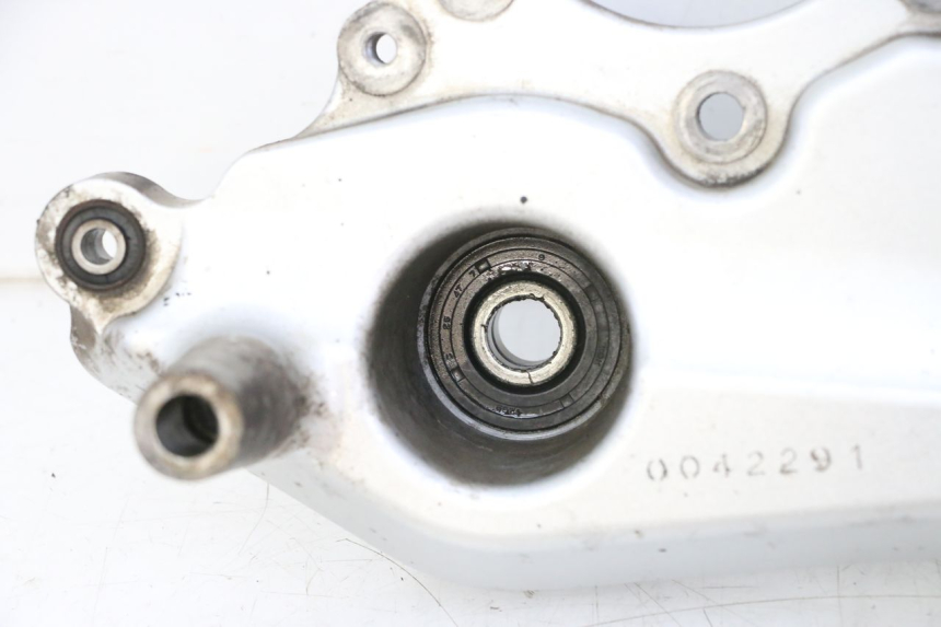 photo de SOPORTE DE ESCAPE YAMAHA X-MAX XMAX 250 (2006 - 2009)