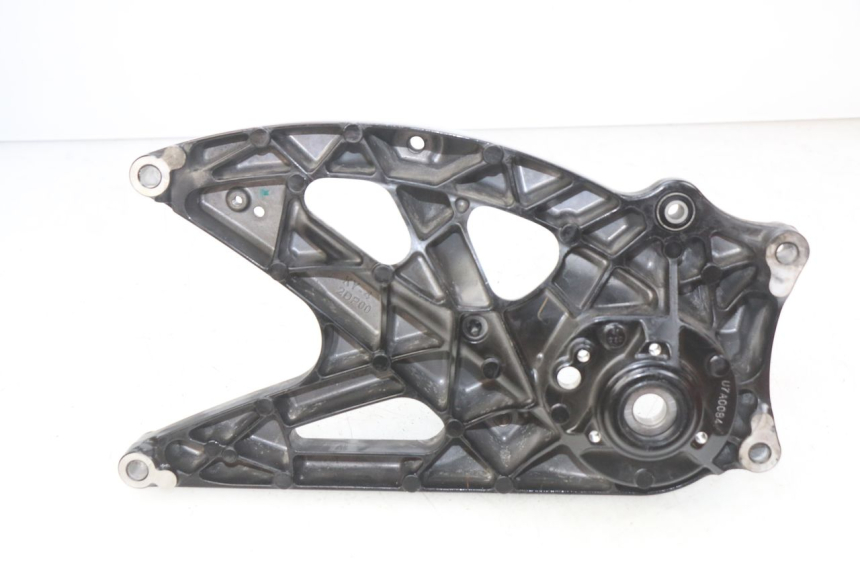 photo de SOPORTE DE ESCAPE YAMAHA N-MAX NMAX 125 (2017 - 2020)