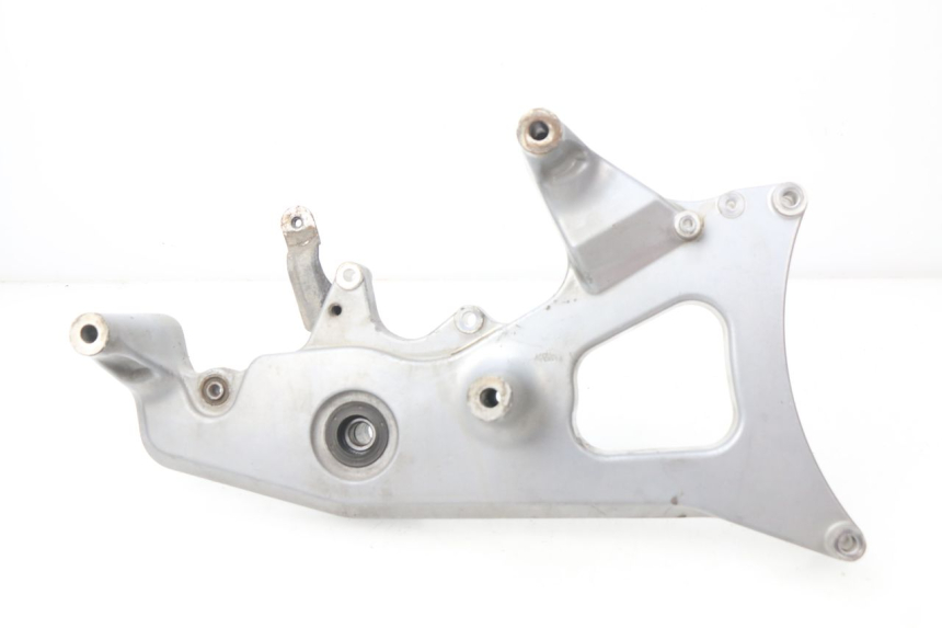 photo de SOPORTE DE ESCAPE YAMAHA XMAX X-MAX 125 (2006 - 2009)