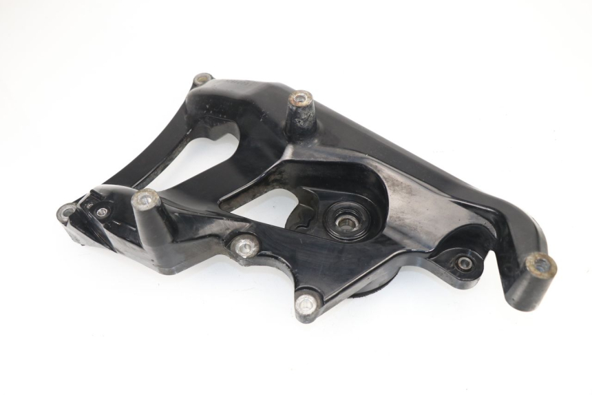 photo de SOPORTE DE ESCAPE YAMAHA YP MAJESTY 400 (2004 - 2008)