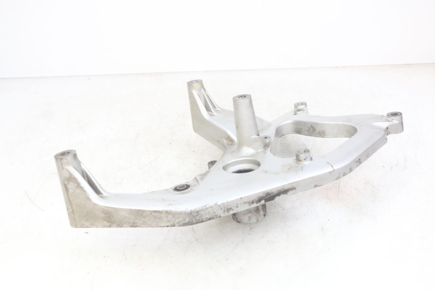 photo de SOPORTE DE ESCAPE YAMAHA YP MAJESTY 125 (2007 - 2010)