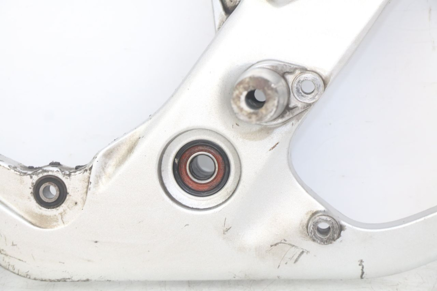 photo de SOPORTE DE ESCAPE YAMAHA YP MAJESTY 125 (2007 - 2010)