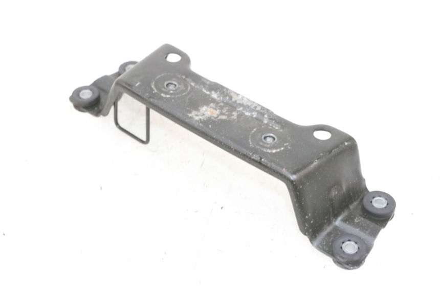 photo de SOPORTE DEPOSITO FUEL SUZUKI GSF N BANDIT 600 (1996 - 1999) - Zoom estado de uso