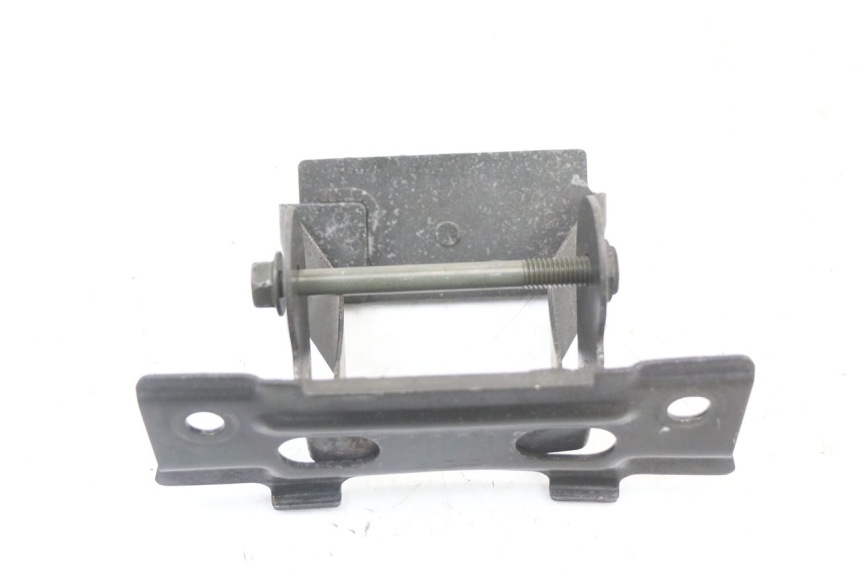 photo de SOPORTE DEPOSITO FUEL SUZUKI SV S 650 (1999 - 2002)