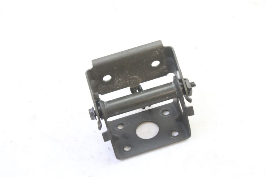 photo de SOPORTE DEPOSITO FUEL SUZUKI SV S 650 (2003 - 2009)