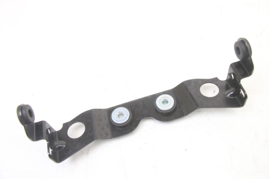 photo de SOPORTE DEPOSITO FUEL YAMAHA TRACER 7 700 (2020 - 2024) - Zoom estado de uso