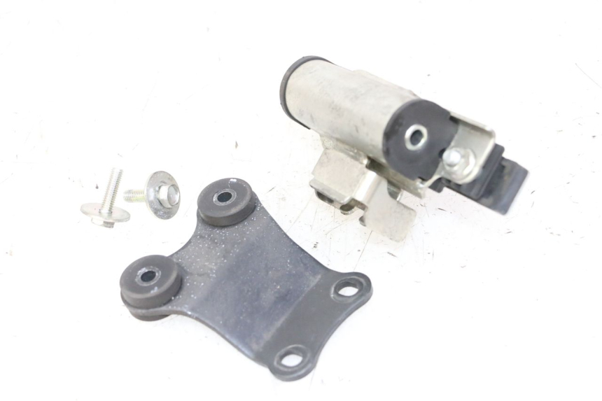 photo de SOPORTE DEPOSITO FUEL YAMAHA XJ6 ABS 600 (2008 - 2016)