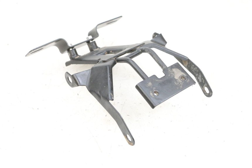 photo de PORTA MATRICULA KSR CODE 125 (2018 - 2020) - Primer plano técnico