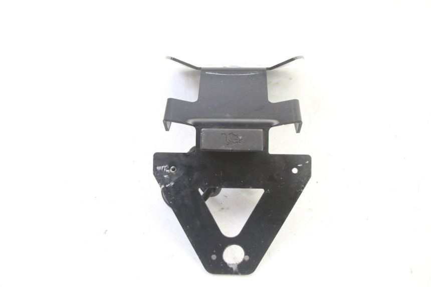 photo de PORTA MATRICULA SUZUKI GSR 750 (2011 - 2017)