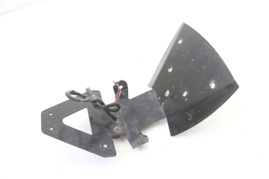 photo de PORTA MATRICULA SUZUKI GSR 750 (2011 - 2017)