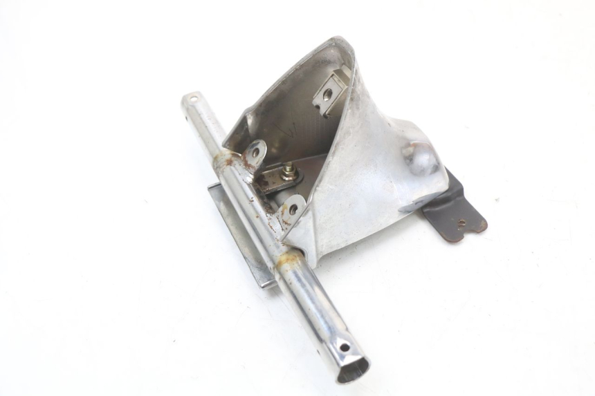 photo de Soporte de matrícula HYOSUNG GV AQUILA 125 (2000 - 2004)