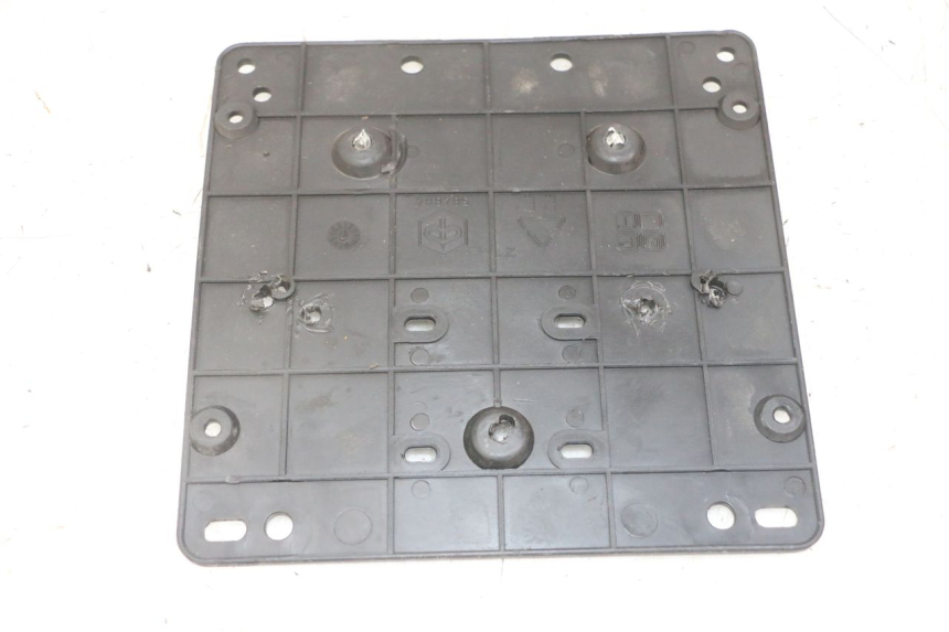 photo de PORTA MATRICULA GILERA NEXUS 125 (2009 - 2013)