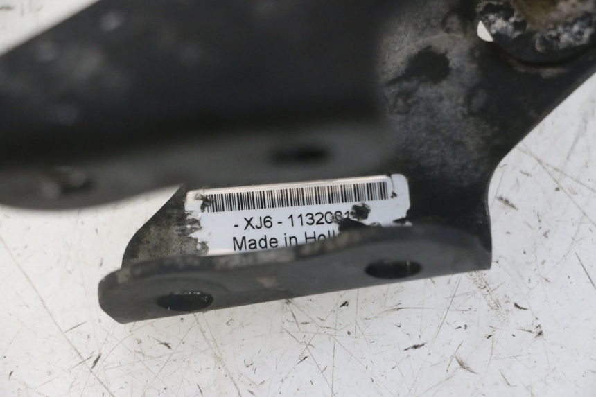 photo de PORTA MATRICULA YAMAHA XJ6 ABS 600 (2008 - 2016)