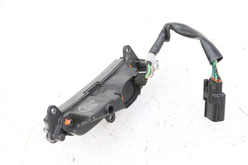 photo de PANEL DE INSTRUMENTOS PIAGGIO MP3 500 (2014 - 2016)