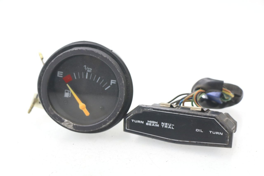 photo de INSTRUMENTOS SUZUKI GSXF GSX F 600 (1988 - 1997)