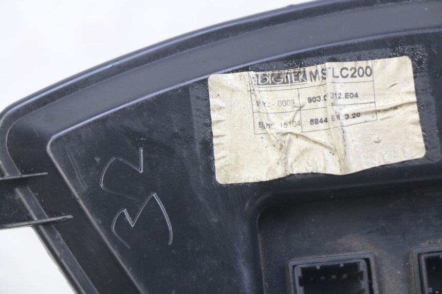 photo de PANEL DE INSTRUMENTOS PIAGGIO X9 EVOLUTION 125 (2003 - 2007)