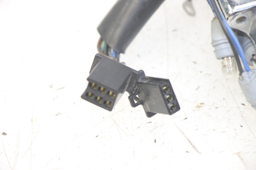 photo de INSTRUMENTOS YAMAHA XJN DIVERSION 600 (2000 - 2003)