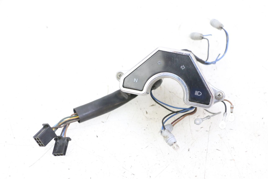 photo de INSTRUMENTOS YAMAHA XJN DIVERSION 600 (2000 - 2003)