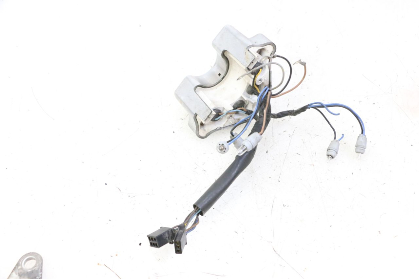 photo de INSTRUMENTOS YAMAHA XJN DIVERSION 600 (2000 - 2003)