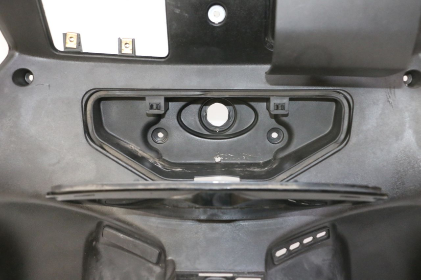 photo de TAPA FRONTAL INTERIOR QUADRO 4 4D 350 (2015 - 2018)