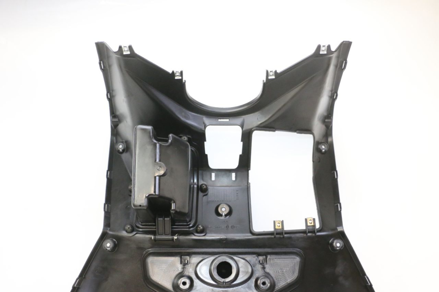 photo de TAPA FRONTAL INTERIOR QUADRO 4 4D 350 (2015 - 2018)
