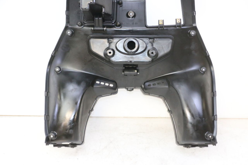 photo de TAPA FRONTAL INTERIOR QUADRO 4 4D 350 (2015 - 2018)